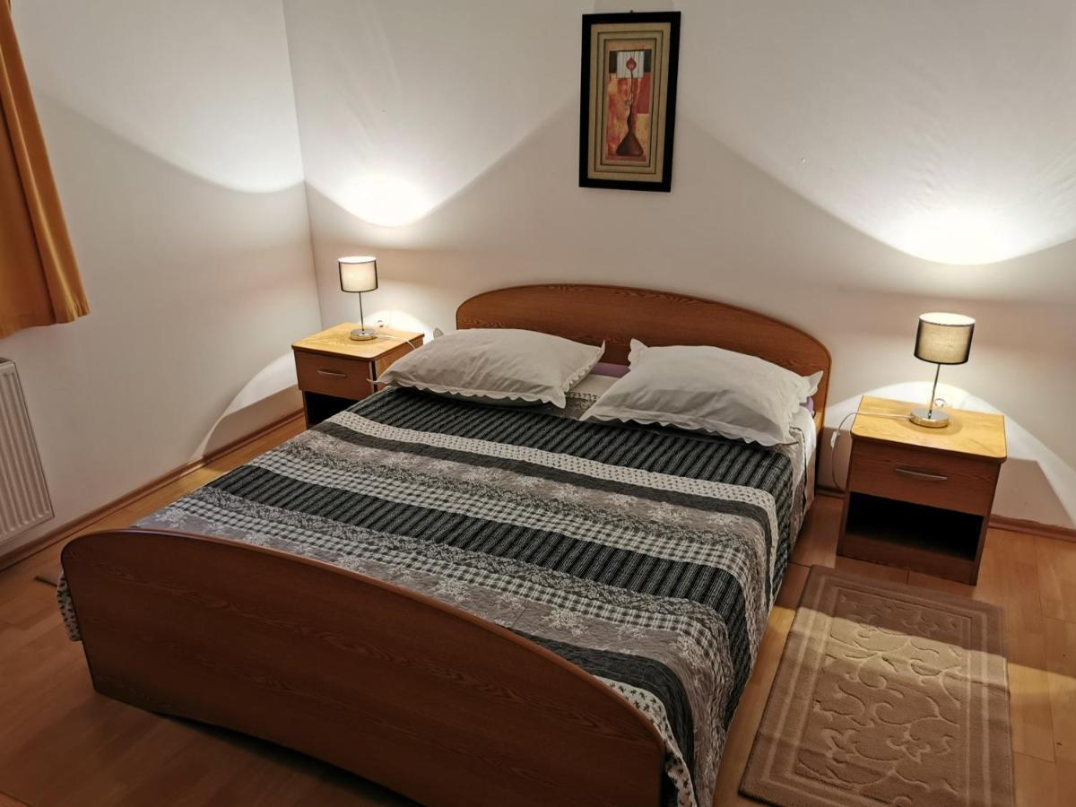 Apartmani Prova Tisno Εξωτερικό φωτογραφία